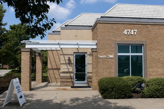 4747 W 135th St, Leawood, KS for lease Interior Photo- Image 2 of 3