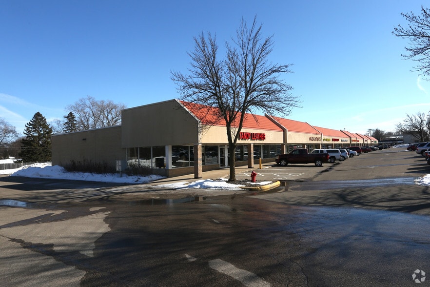 8901-8925 Penn Ave S, Minneapolis, MN for lease - Building Photo - Image 3 of 4