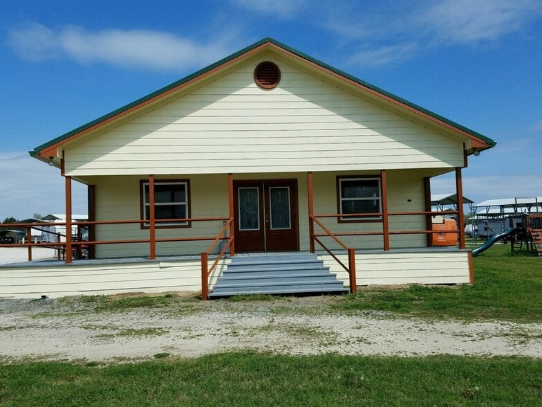 608 W Washington, Kosse, TX for sale - Building Photo - Image 1 of 1