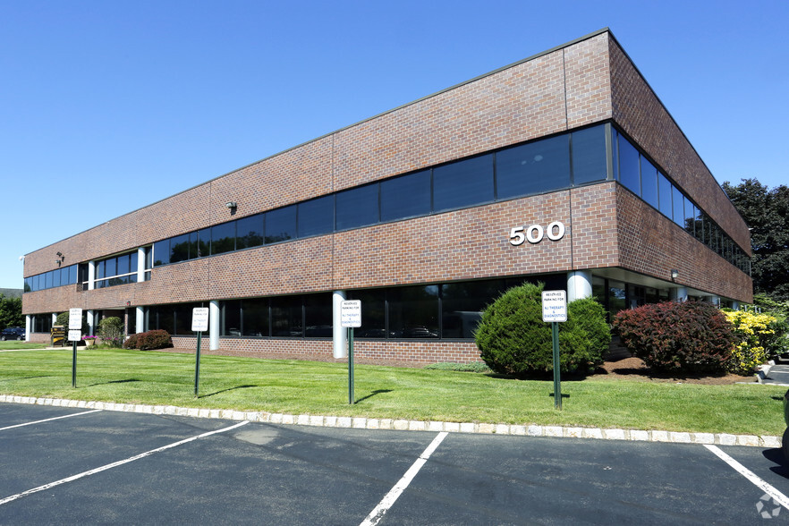 500 Valley Rd, Wayne, NJ for lease - Building Photo - Image 2 of 4