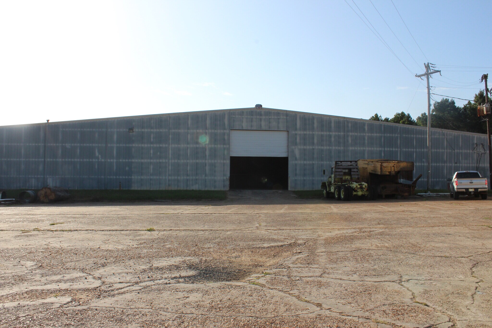 7340 Bellwood Rd, Ackerman, MS 39735 Belwood Building