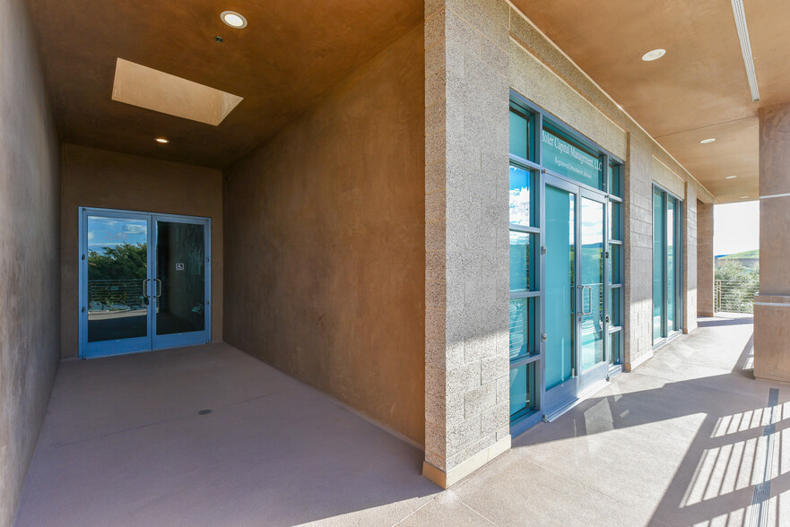 9070 Irvine Center Dr, Irvine, CA for lease - Building Photo - Image 3 of 9