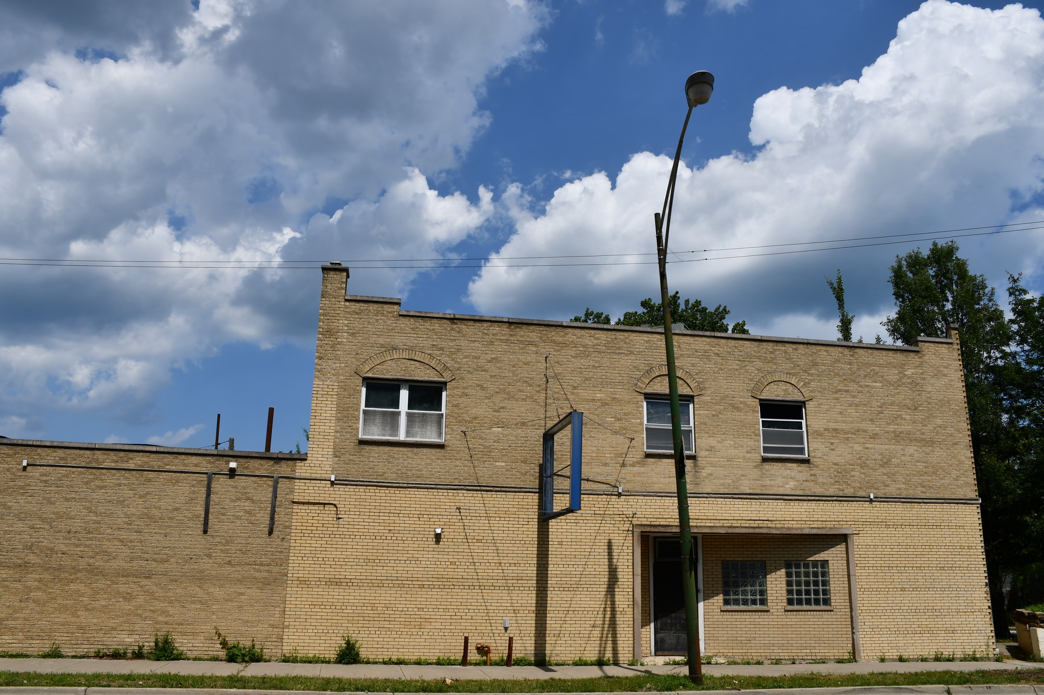 9624 S Colfax Ave, Chicago, IL for sale Primary Photo- Image 1 of 3