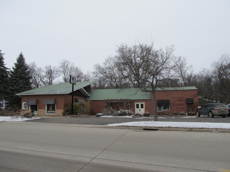 176 Highway 212, Granite Falls, MN for sale - Building Photo - Image 1 of 1