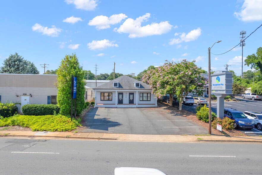 3114 Monroe Rd, Charlotte, NC 28205