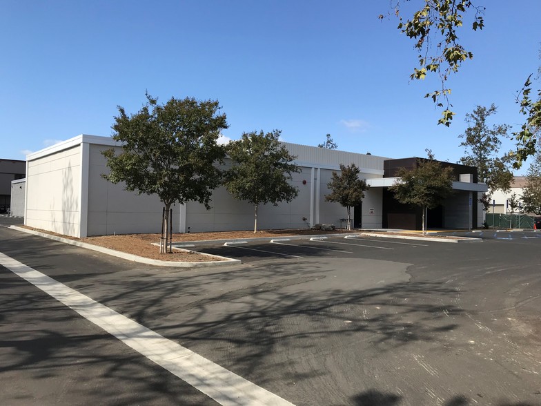 141 Triunfo Canyon Rd, Westlake Village, CA for lease - Building Photo - Image 3 of 6