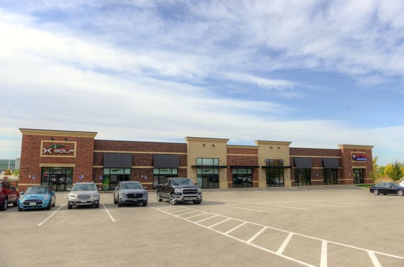 5235 Buffalo Ridge Dr, Cedar Rapids, IA for lease - Building Photo - Image 2 of 5