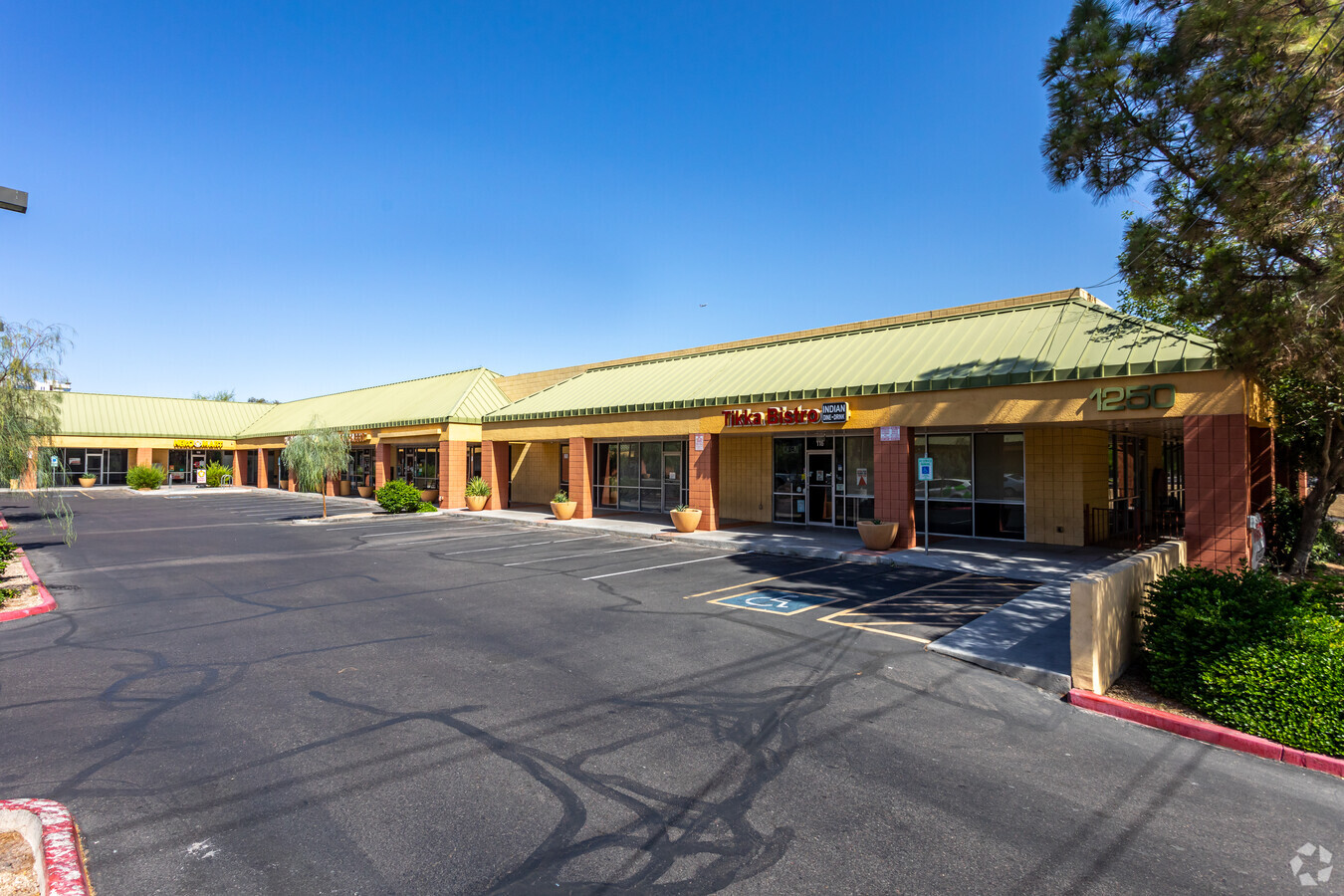 1250 E Apache Blvd, Tempe, AZ 85281 - Retail for Lease | LoopNet