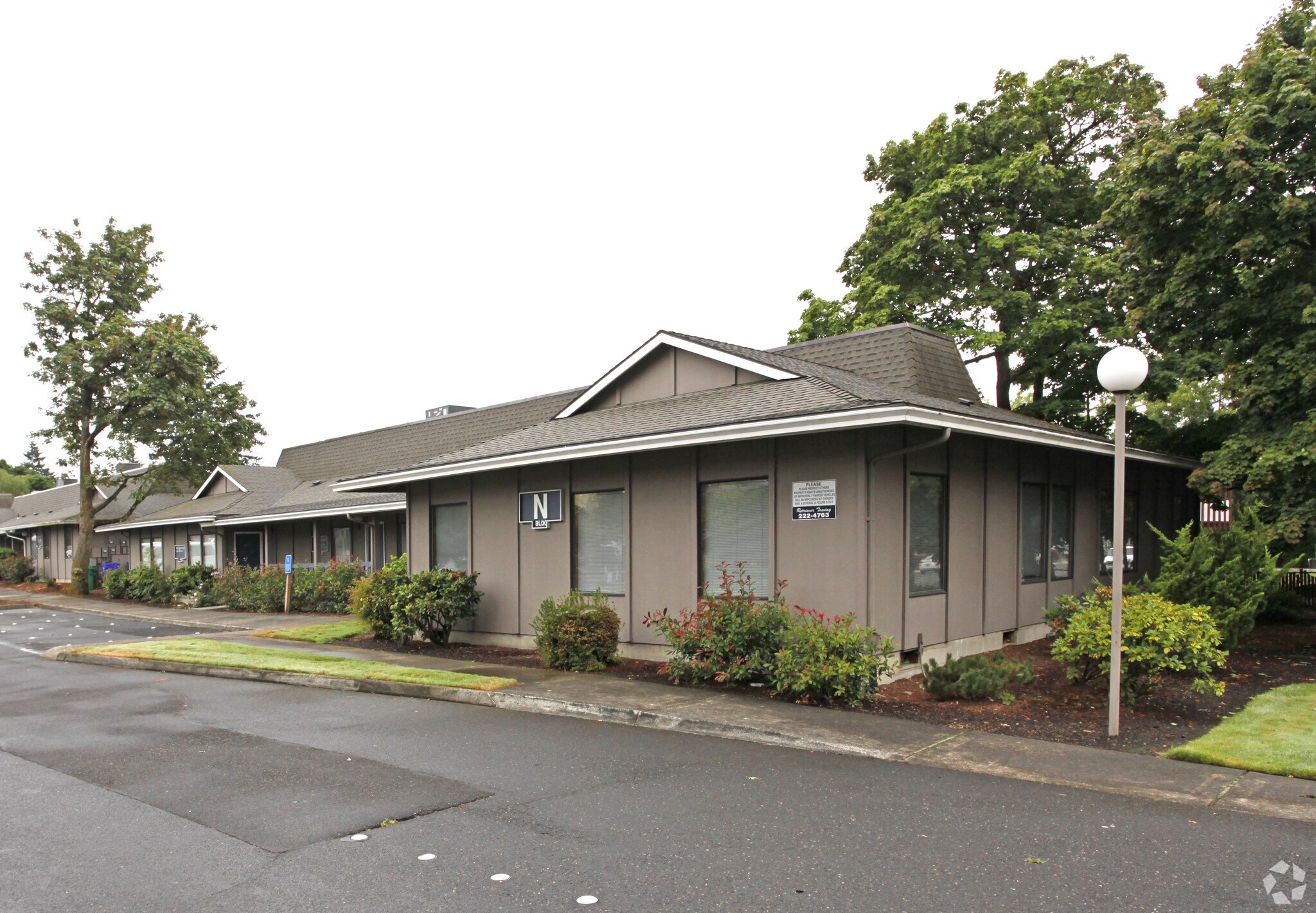 12590-12600 SE Stark St, Portland, OR for sale Building Photo- Image 1 of 1