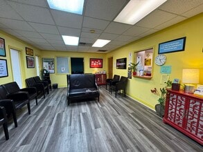 1037-1110 W Us Highway 90, Lake City, FL for lease Interior Photo- Image 1 of 15