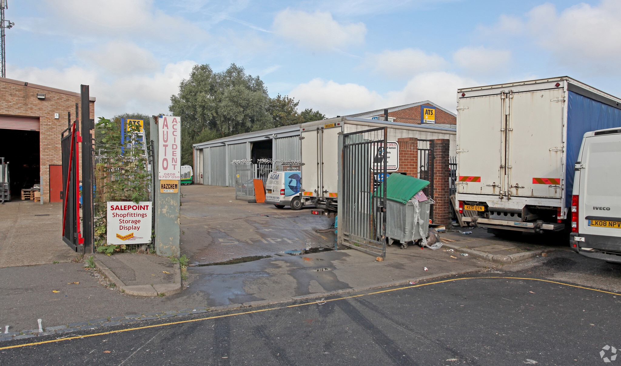 Amberley Way, Hounslow for sale Primary Photo- Image 1 of 1