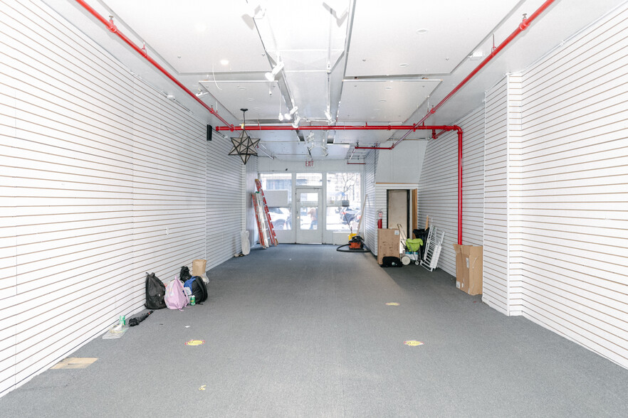 373 Canal St, New York, NY for lease - Interior Photo - Image 1 of 8