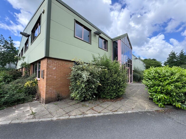 Chain Caul Way, Preston, PR2 2YL - Docklands House | LoopNet