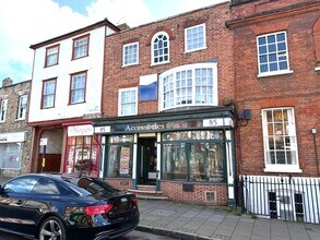 85 Newland St, Witham for lease Interior Photo- Image 1 of 17