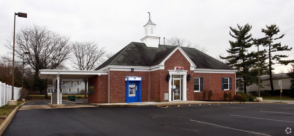 227 Bridgeton Pike, Mantua, NJ for sale - Primary Photo - Image 1 of 6