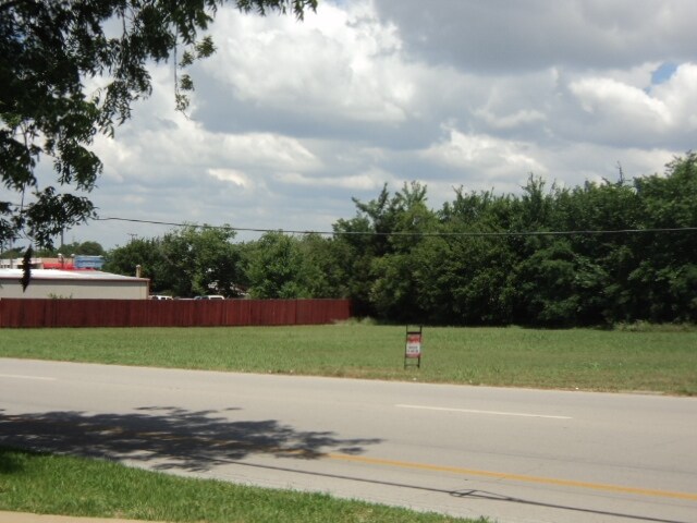 207-225 E Main St, Mesquite, TX for sale Primary Photo- Image 1 of 1