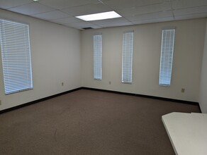 65 E Nasa Blvd, Melbourne, FL for lease Interior Photo- Image 1 of 5