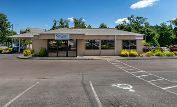 35 82nd Dr, Gladstone, OR for lease Building Photo- Image 2 of 20