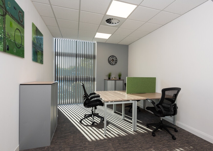 1310 Solihull Pky, Birmingham for lease - Building Photo - Image 3 of 25