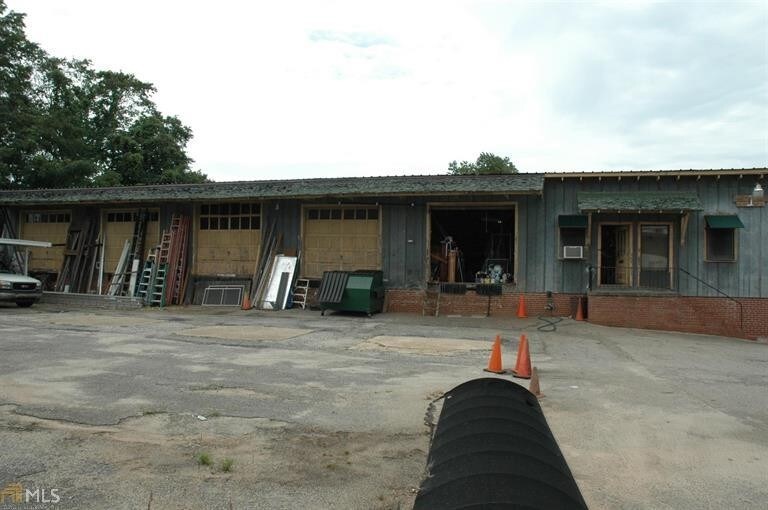 100 Madison Ave, Lagrange, GA for sale Primary Photo- Image 1 of 1