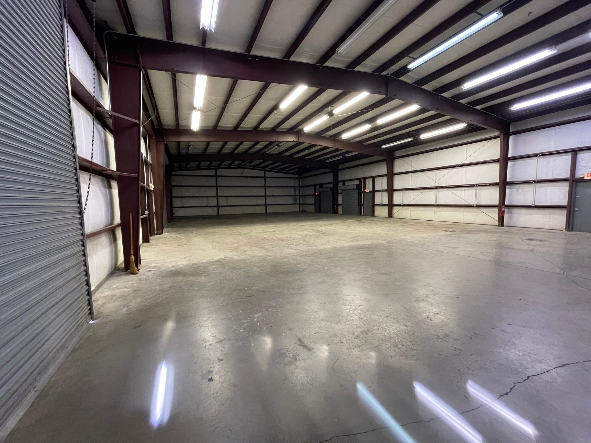 12960 SE Suzanne Dr, Hobe Sound, FL for lease Interior Photo- Image 1 of 3