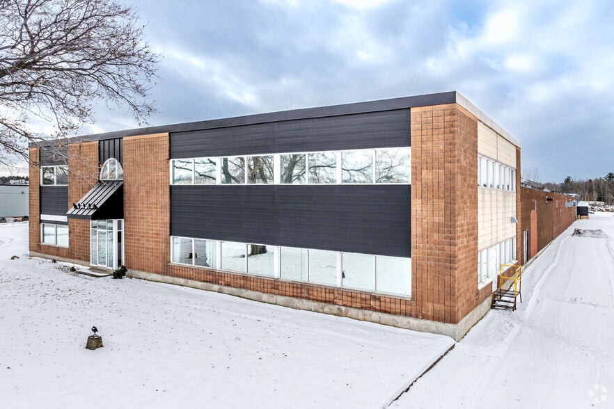900 Rue de l'Industrie, St-Jérôme, QC for sale - Building Photo - Image 1 of 1