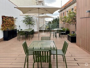 Calle De Recoletos, 5, Madrid, Madrid for lease Interior Photo- Image 2 of 11