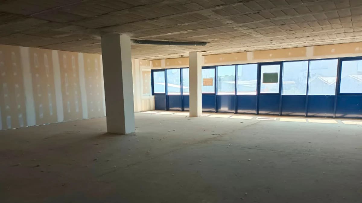 Lleida, LER 25191 - Unit Pta. 04 -  - Interior Photo - Image 1 of 6