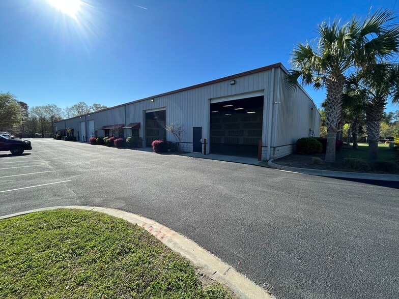 131 Elliana Way, Summerville, SC for lease - Building Photo - Image 3 of 4