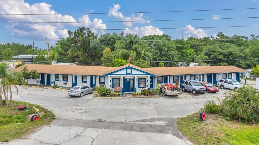 17883 E Colonial Dr, Orlando, FL 32820