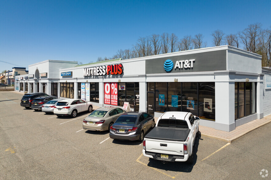 320 State Route 10, East Hanover, NJ for lease - Building Photo - Image 2 of 6