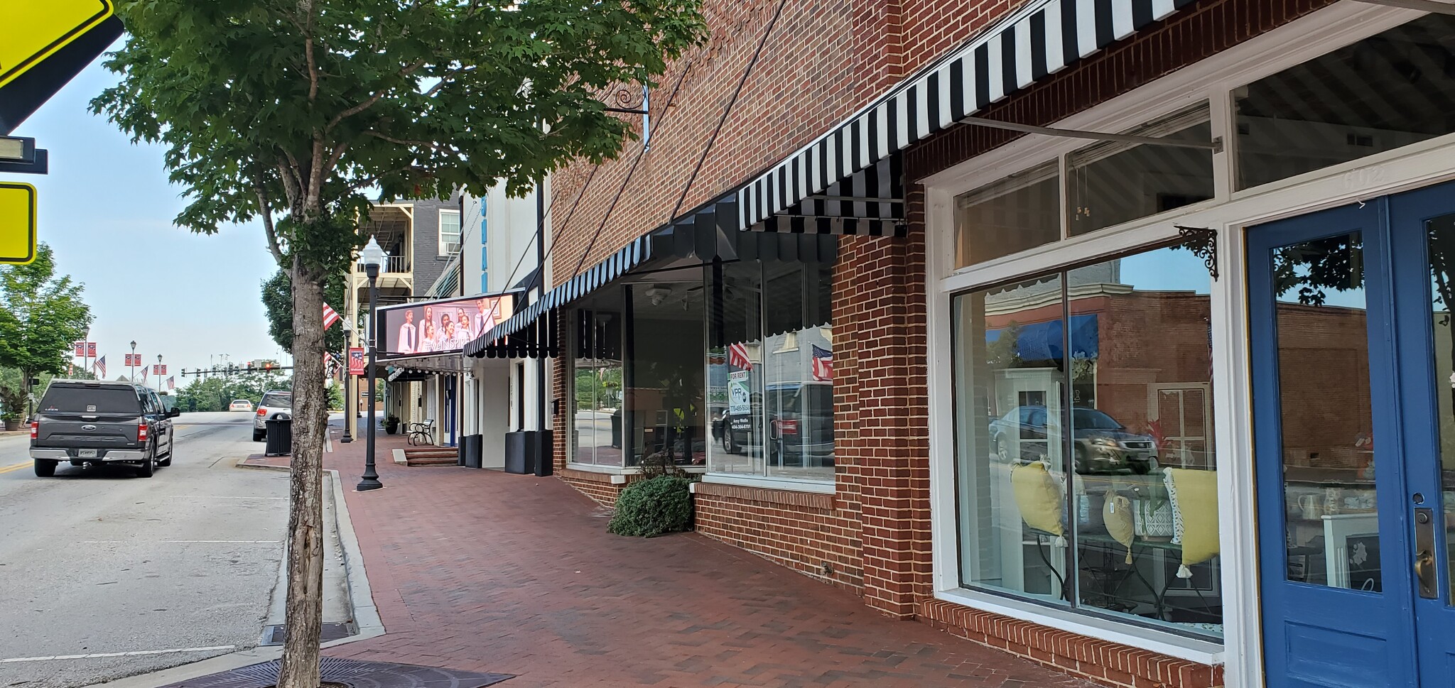 1362 Old Historic US 441, Clarkesville, GA for sale Primary Photo- Image 1 of 1