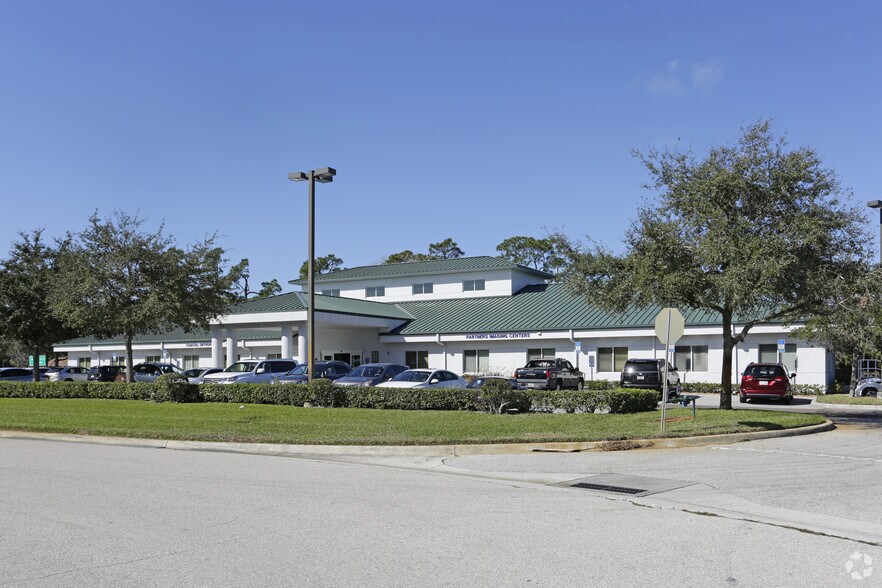 5101 4th Avenue Cir E, Bradenton, FL for sale - Primary Photo - Image 1 of 1