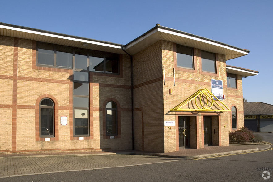 Kingsclere Rd, Basingstoke, RG21 6XG Flex for Lease