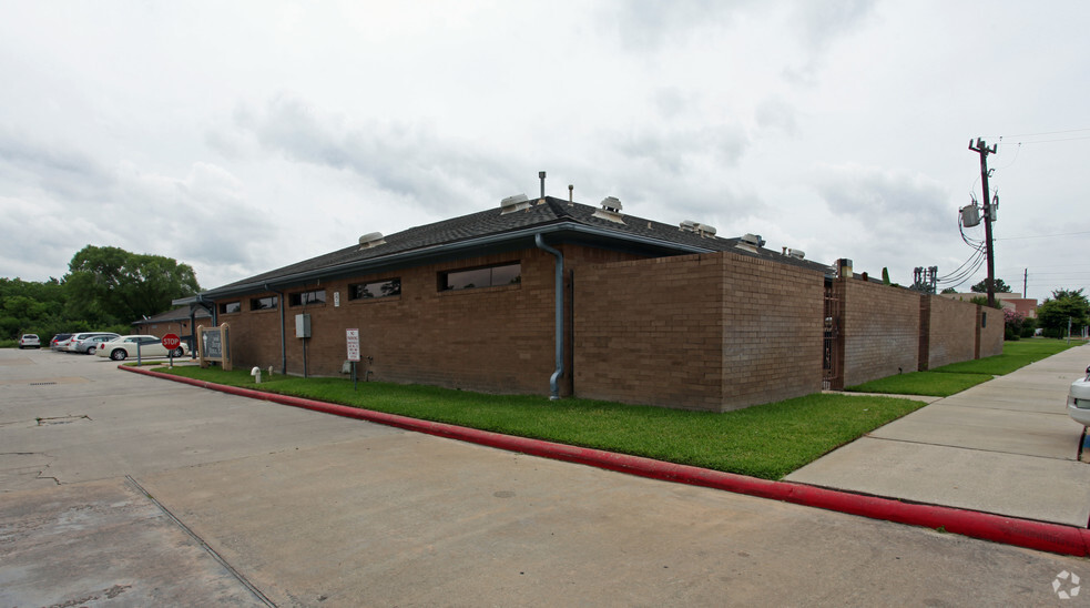 13414 Medical Complex Dr, Tomball, TX 77375 - Tomball Doctors Plaza ...