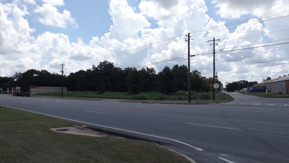 000 E Third St, Donalsonville, GA 39845