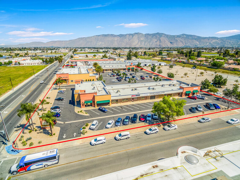 950-960 N State St, Hemet, CA for lease - Primary Photo - Image 1 of 16