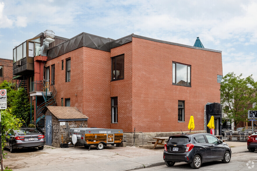 3506-3518 Av Lacombe, Montréal, QC for lease - Building Photo - Image 3 of 3