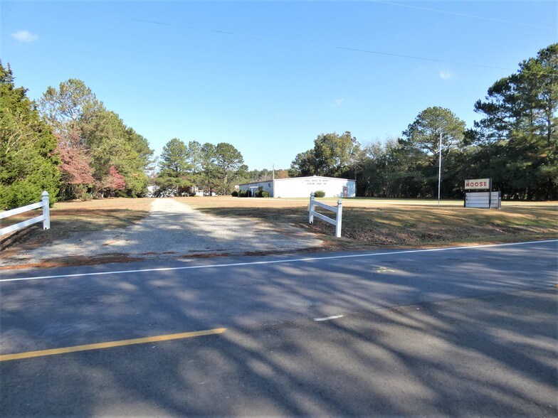 2720 W Main St, Clinton, NC for sale - Primary Photo - Image 1 of 1