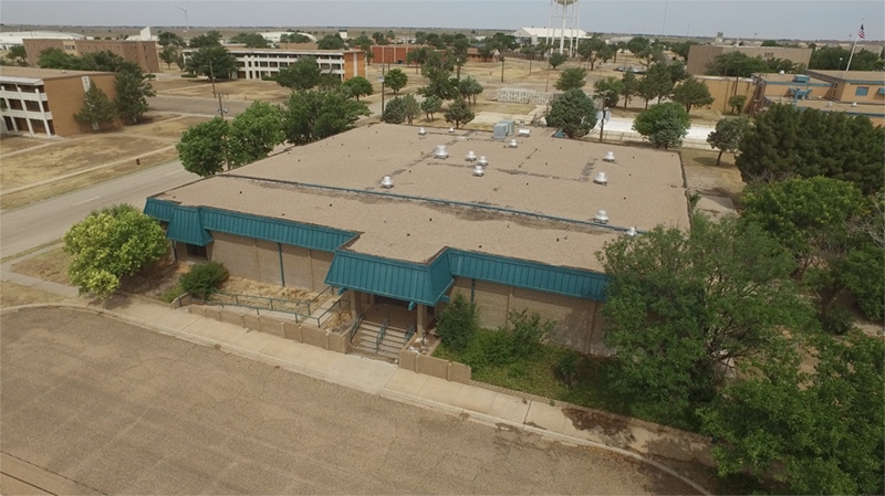 9712 8th Dr, Lubbock, TX for lease - Building Photo - Image 1 of 8