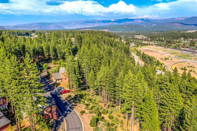 10153-10318 Stoneridge, Truckee, CA for sale - Building Photo - Image 2 of 26