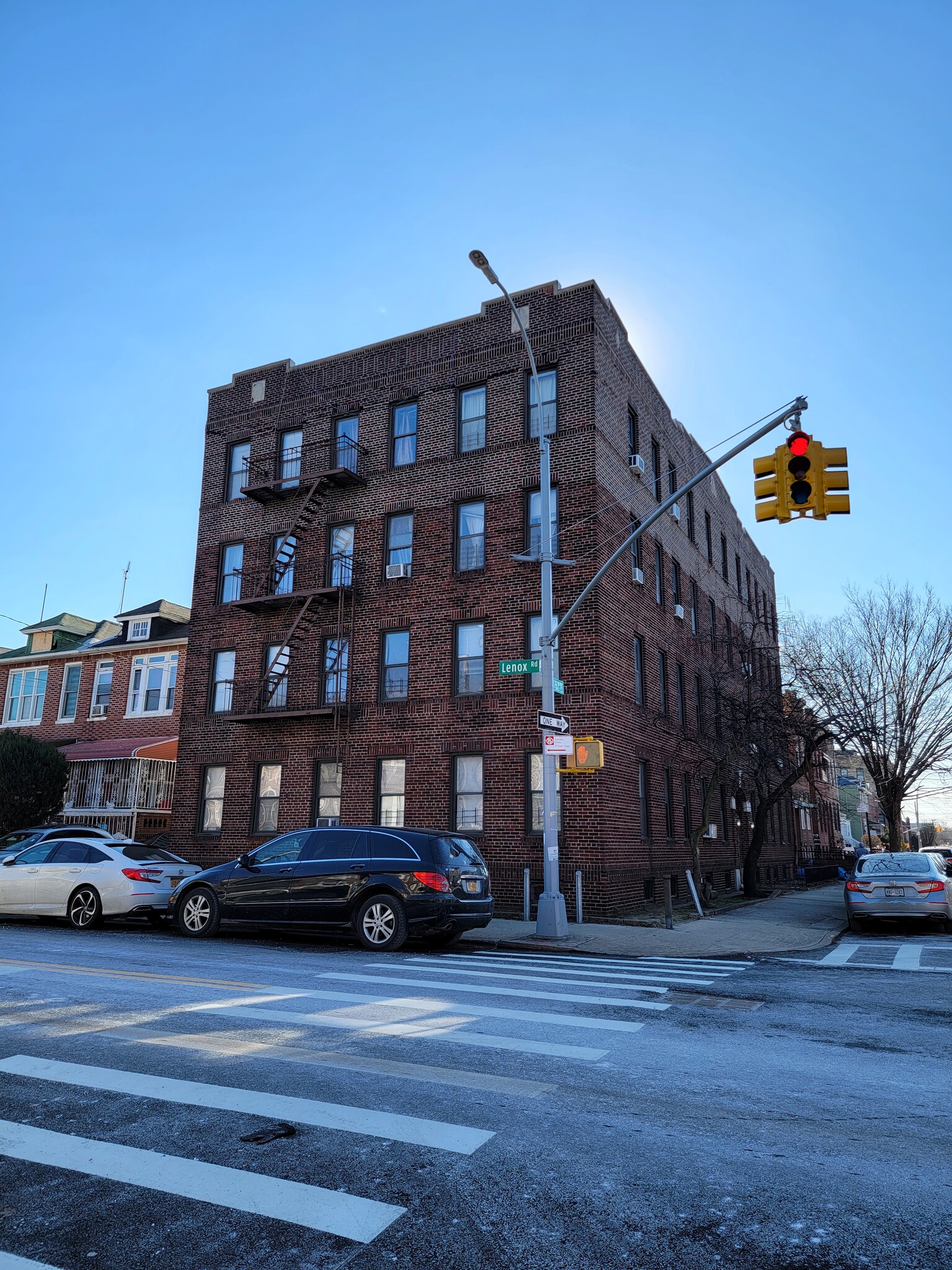 229 E 52nd St, Brooklyn, NY for sale Building Photo- Image 1 of 1