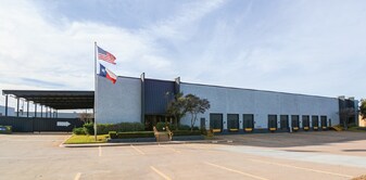 609 107th St, Arlington TX - Warehouse