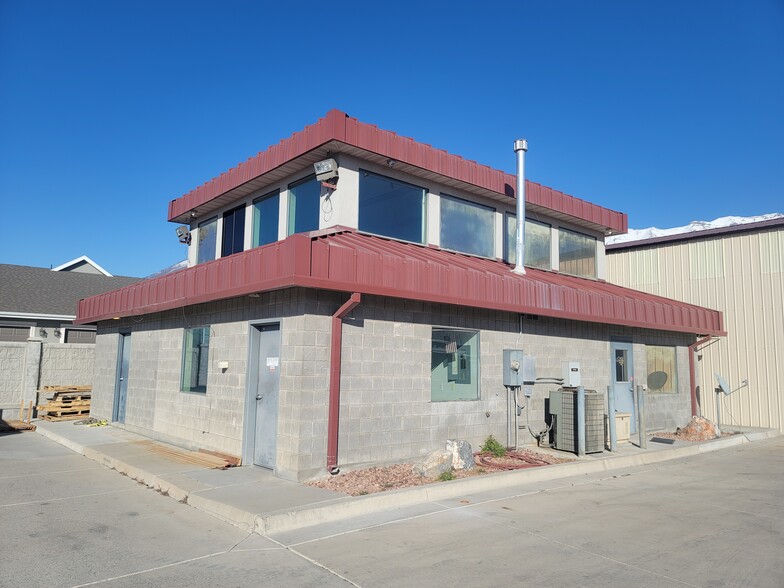 672 W 220 S, Pleasant Grove, UT for lease - Building Photo - Image 1 of 9