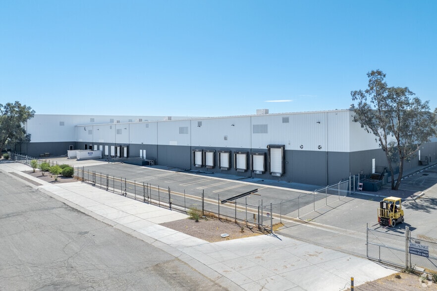2020 W Prince Rd, Tucson, AZ for lease - Building Photo - Image 2 of 5