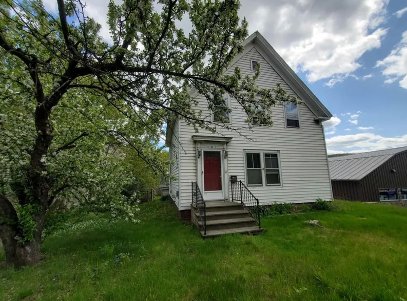 181 Mechanic St, Lebanon, NH for sale - Building Photo - Image 2 of 7