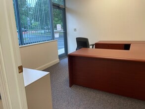 225-233 S Broad St, Lansdale, PA for lease Interior Photo- Image 2 of 7