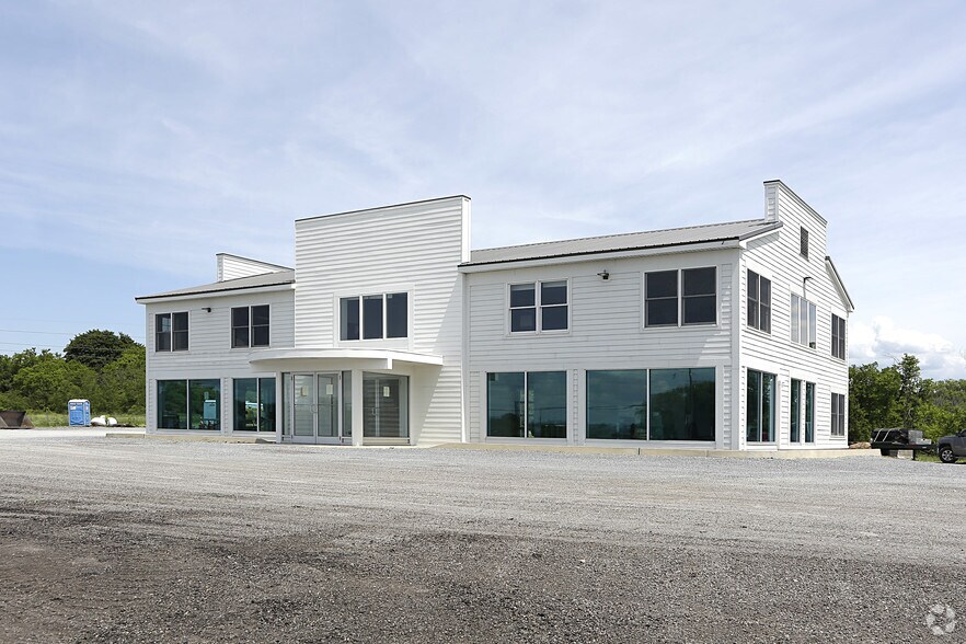 157 Monkton Rd, Vergennes, VT for sale - Primary Photo - Image 1 of 1