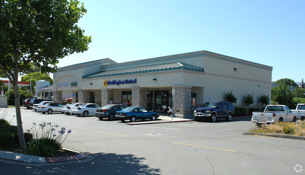 2136 Railroad Ave, Pittsburg, CA for lease - Building Photo - Image 3 of 17