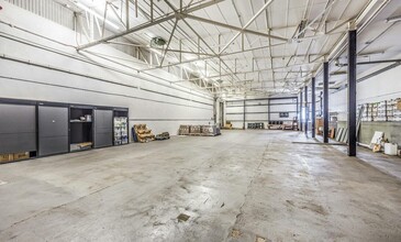 Blackburn Rd, London for lease Interior Photo- Image 2 of 2